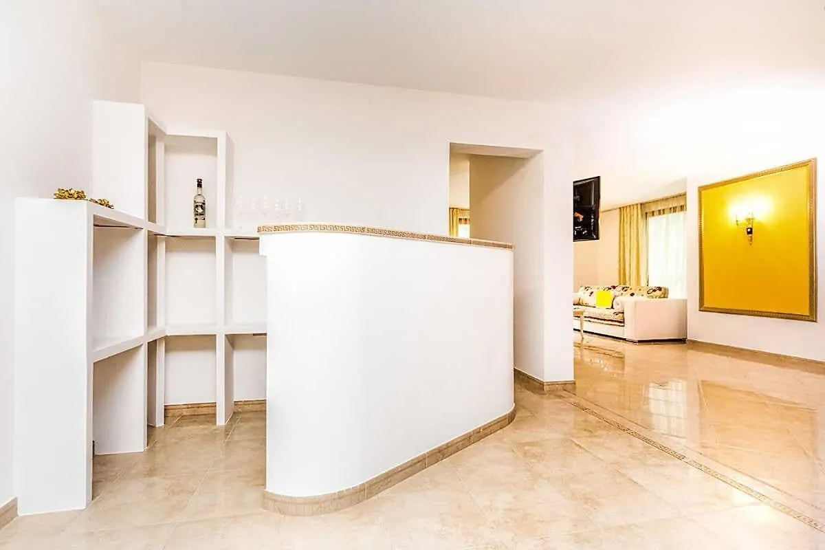 Luxury Apartment With Pool Wenen